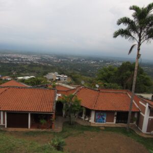 ALOJAMIENTO EN EL “MIRADOR TURISTICO VALLECAUCANO”